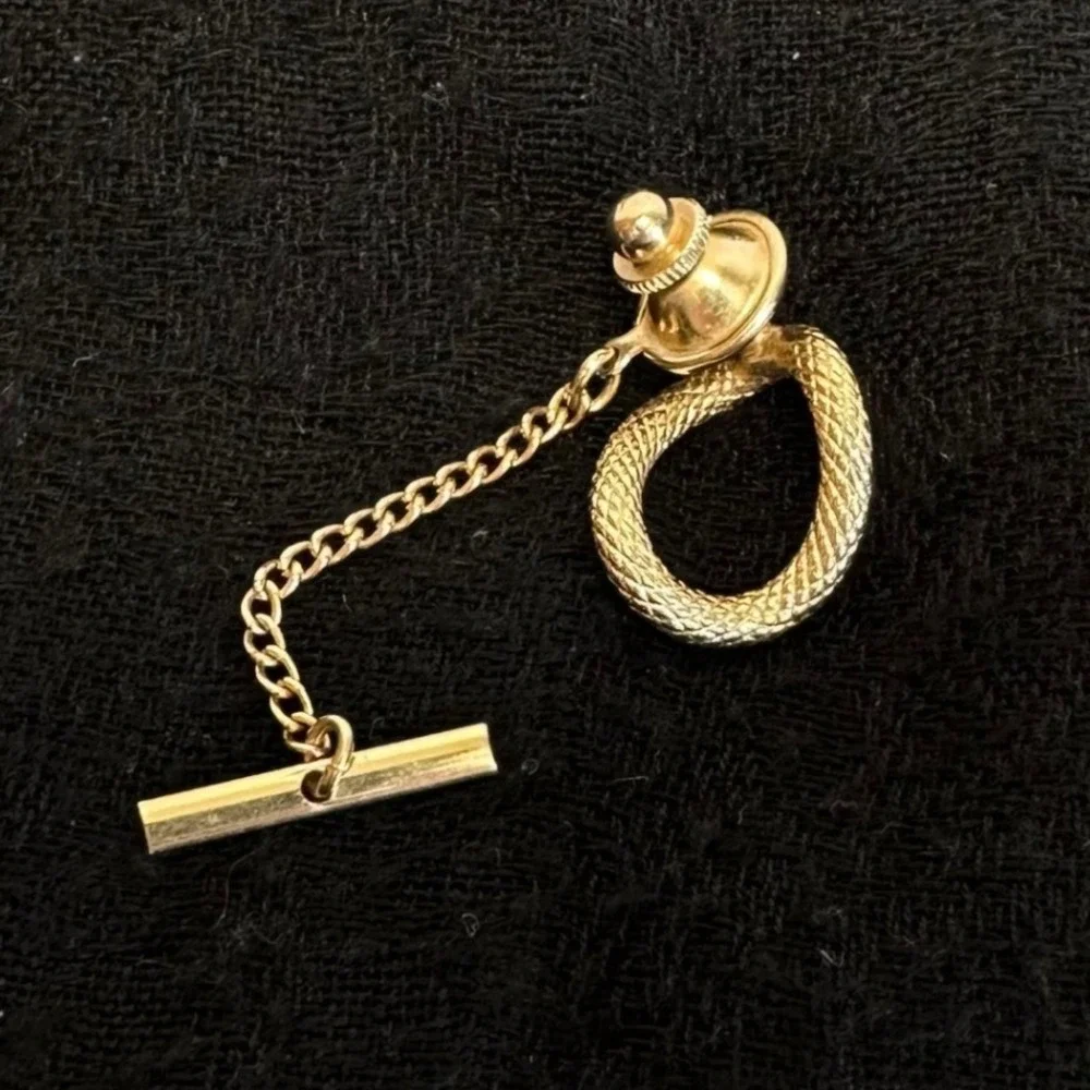Tie Tack Mens Gold Tone Textured Oval Ring T-Bar Safety Chain‎